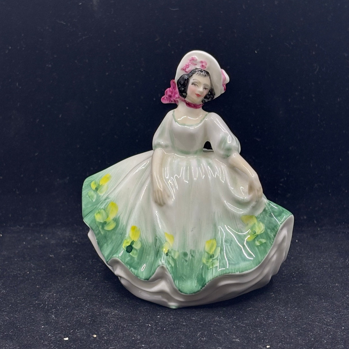 Royal Doulton Sunday Best HN3218 - 3.75" Figurine - William Cross