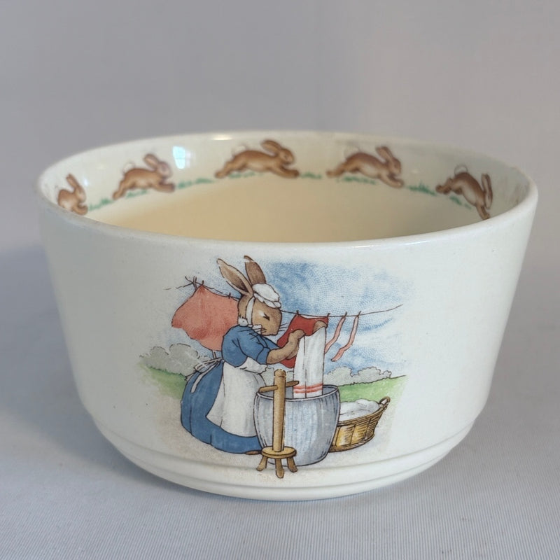 Family Going out on Washing Day Sugar Royal Doulton Bunnykins
