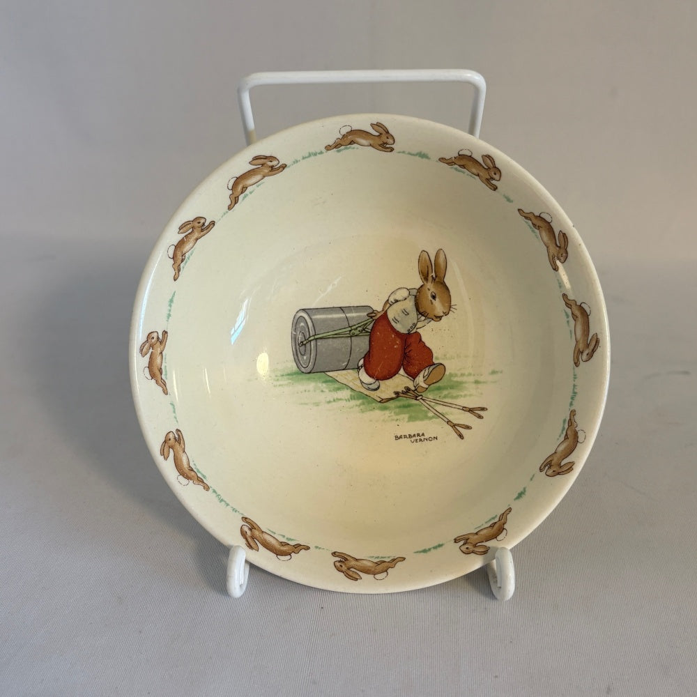 Pressing trousers Cereal bowl Royal Doulton Bunnykins