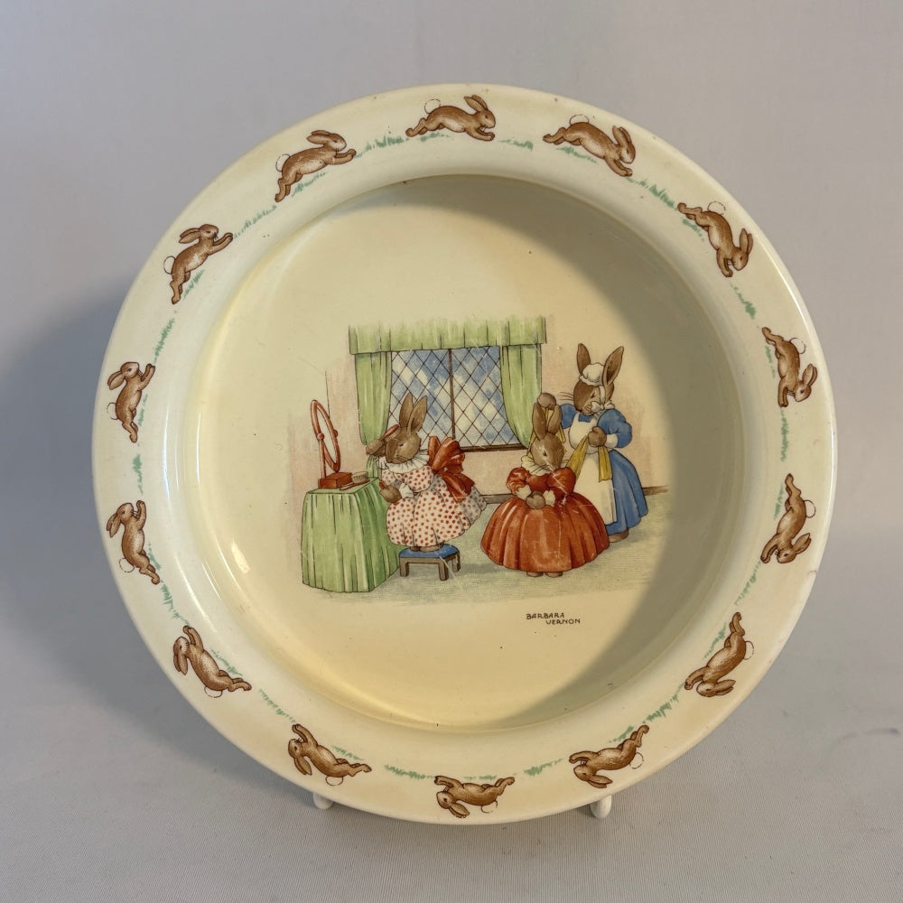 Getting Dressed Large Baby Plate Royal Doulton Bunnykins