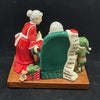 Royal Doulton Figurine Santa Takes a Break HN5550 - William Cross