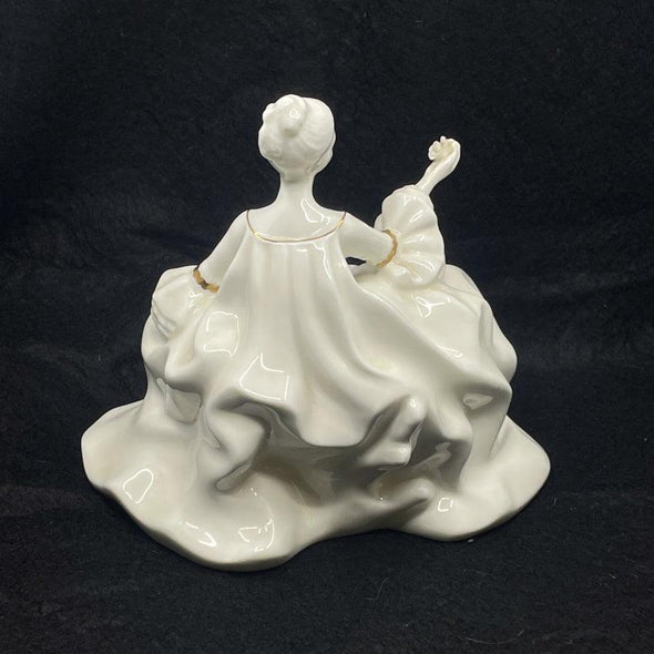 Royal Doulton Figurine Antoinette HN2329  - William Cross