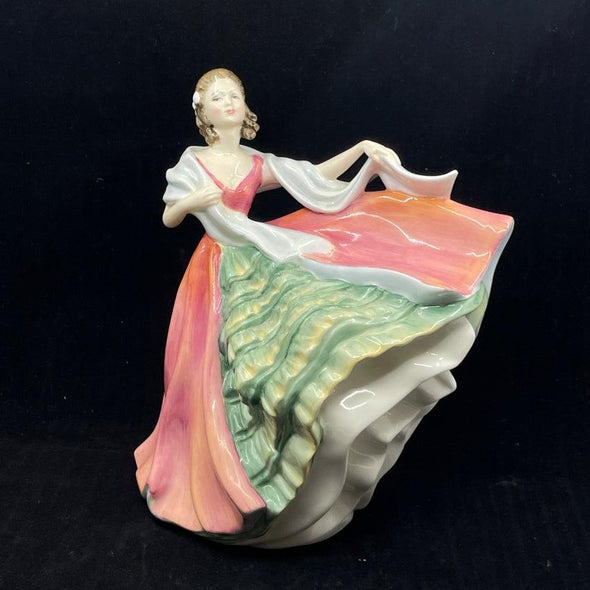Royal Doulton Figurine Ann HN3259 - William Cross