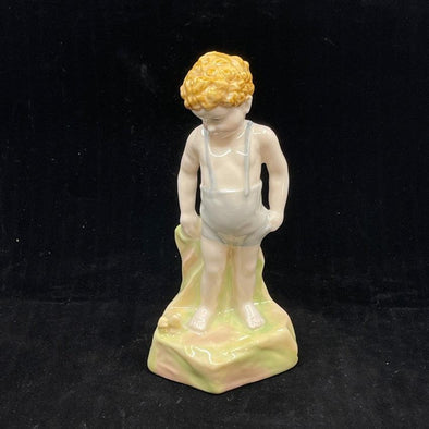 Royal Doulton Figurine Do You Wonder HN4429 -William Cross