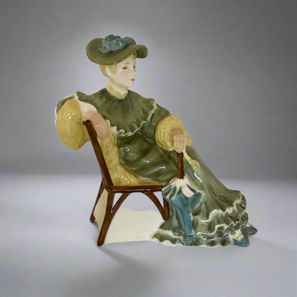 Royal Doulton Figurine Ascot HN2356 - William Cross