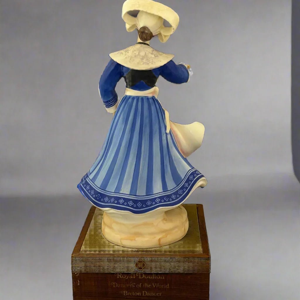 Royal Doulton Figurine Breton Dancer HN2383 - William Cross