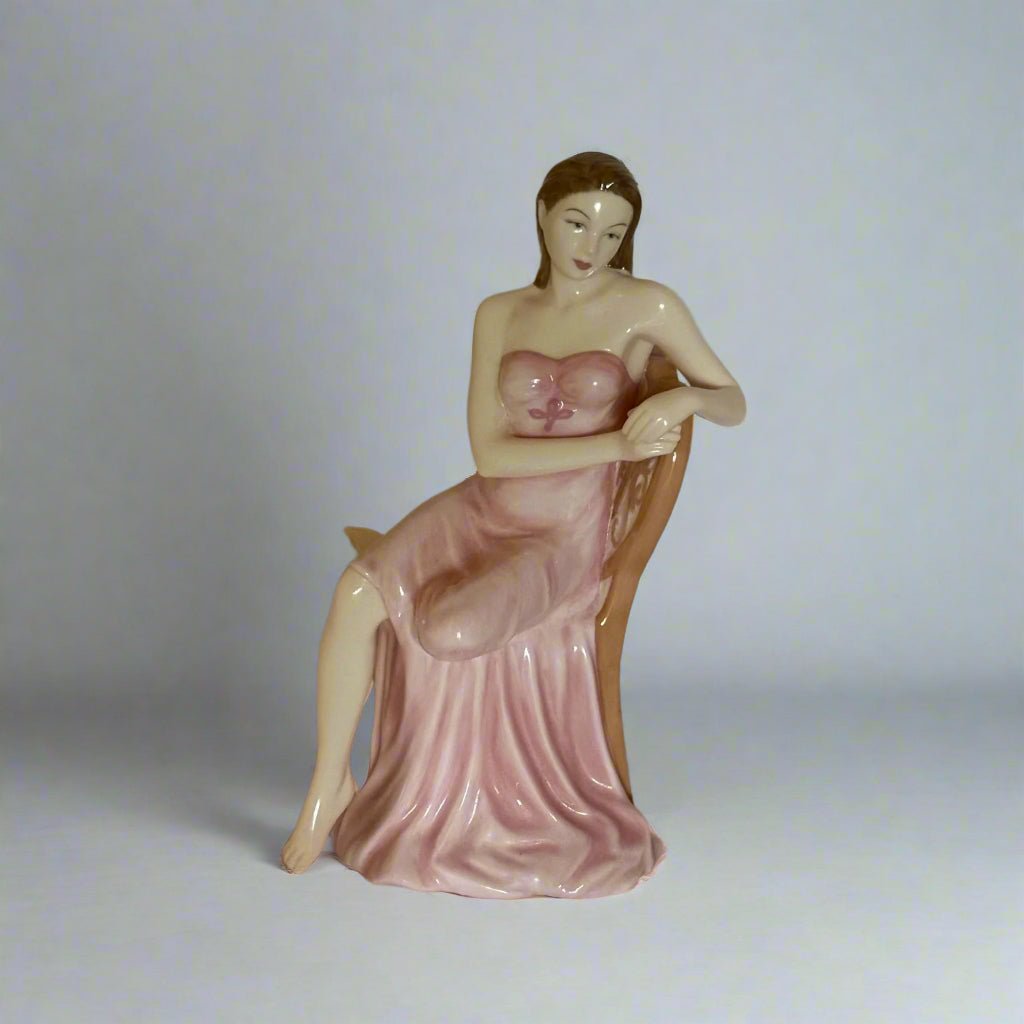 Royal Doulton Figurine Contemplation HN4761 - William Cross