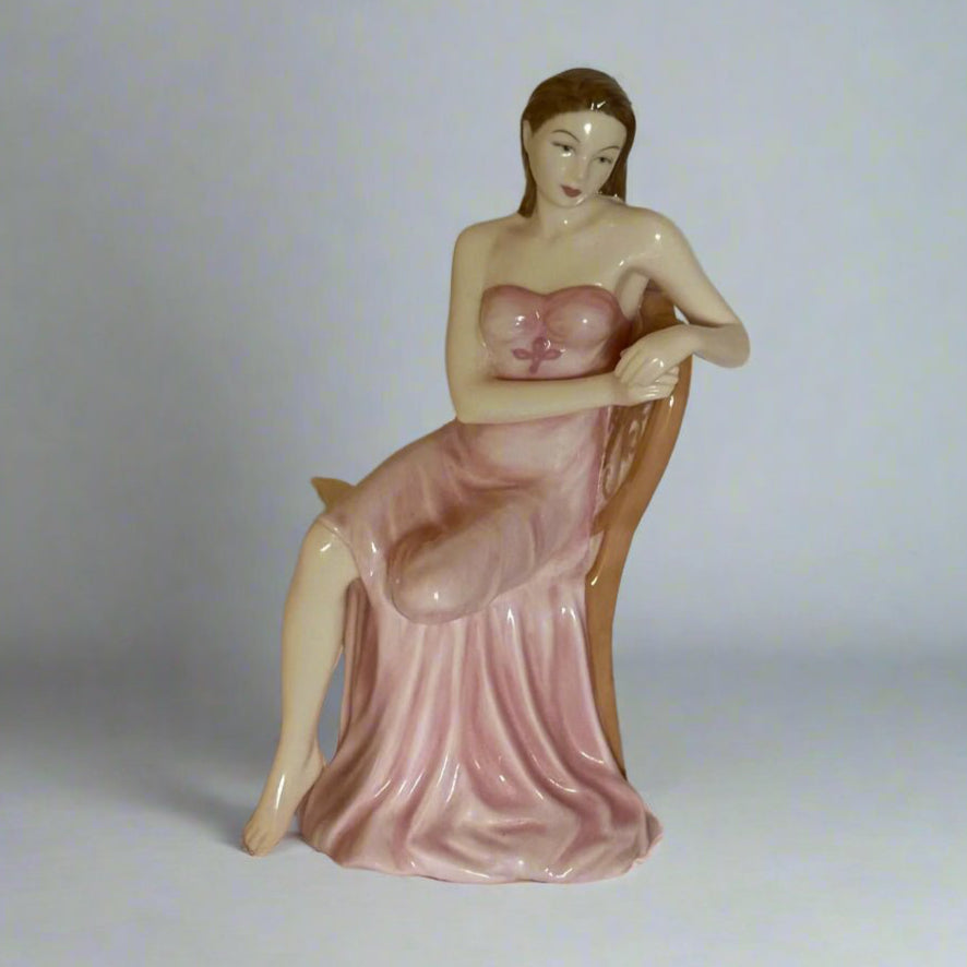 Royal Doulton Figurine Contemplation HN4761 - William Cross