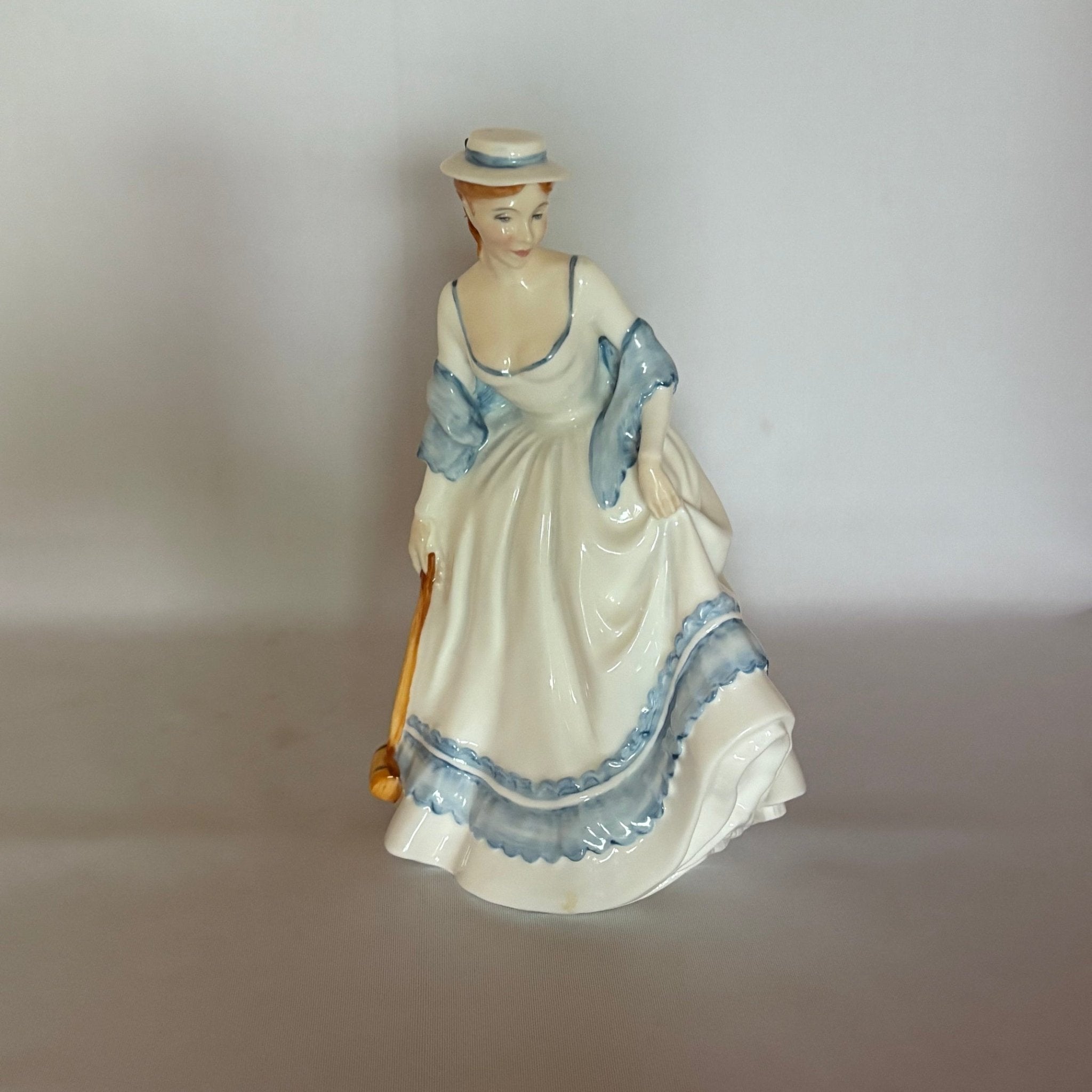 Royal Doulton Figurine Summertime HN3137 - William Cross