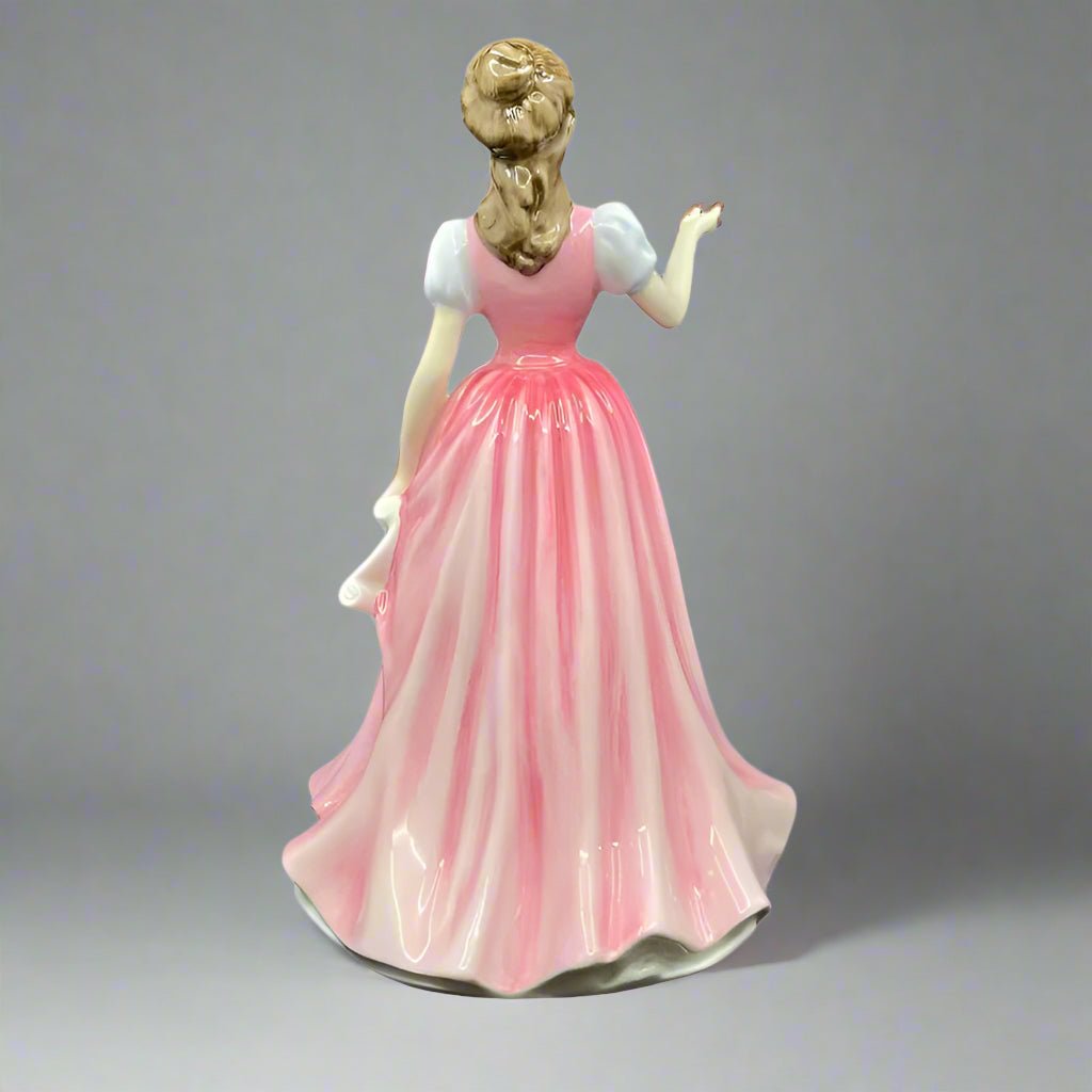 Royal Doulton Figurine Sweet Music HN4302 - William Cross