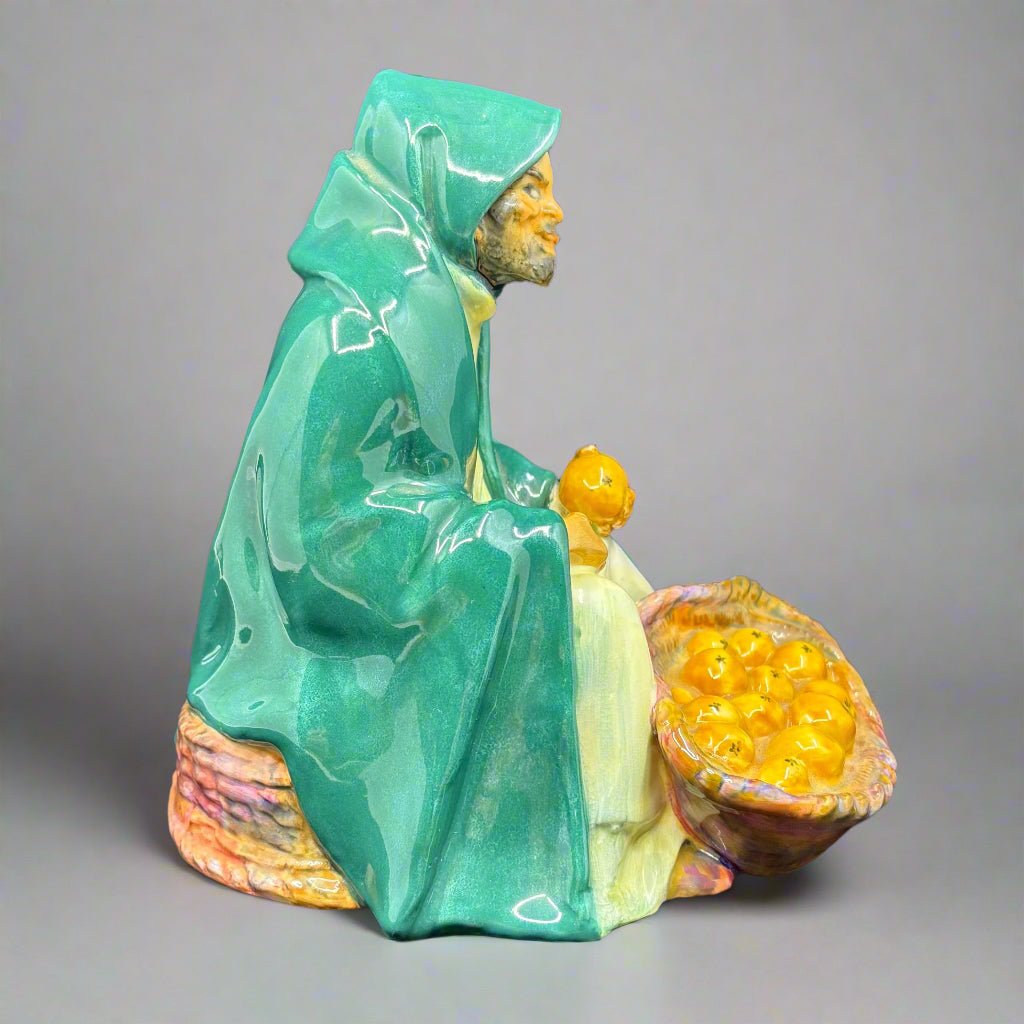 Royal Doulton Figurine The Orange Seller HN72 - William Cross